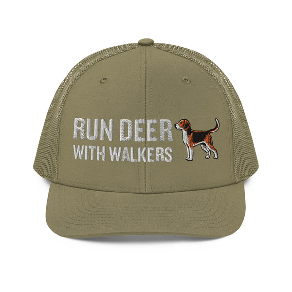Run Deer with Walkers Hat Loden Front
